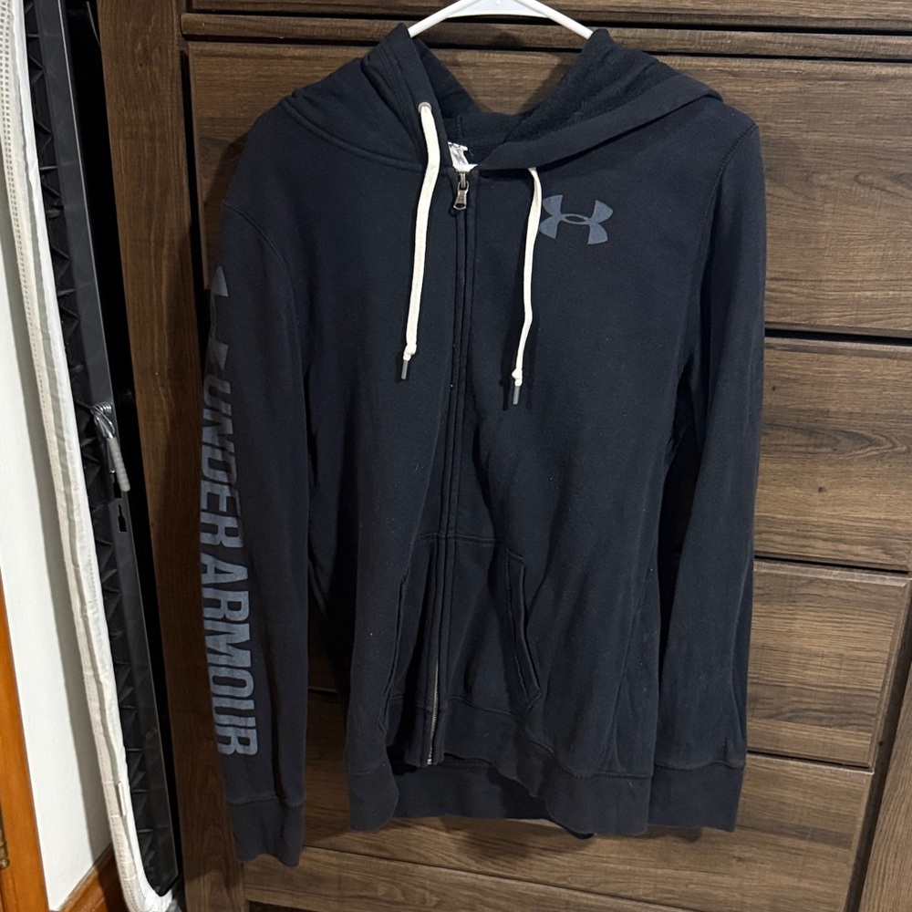 Under Armour Black Hoodie Loose Fit Medium